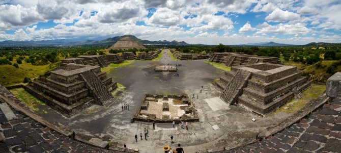Descubriendo Teotihuacán, tierra de dioses Descubriendo Teotihuacán, tierra de dioses